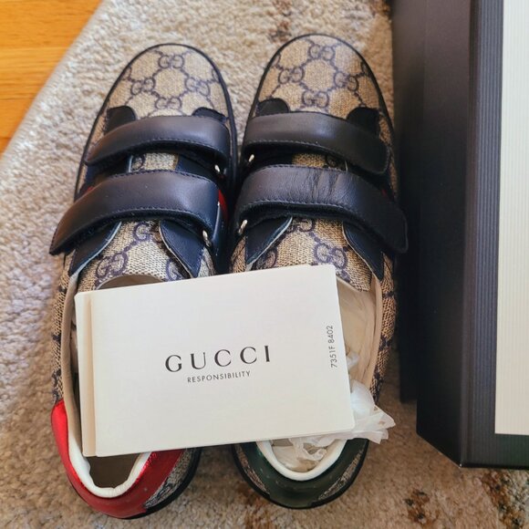 Gucci Sneakers - Picture 2 of 13